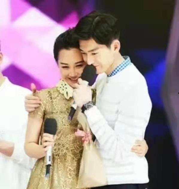 吃瓜娱乐明星头像男,揭秘娱乐圈头像背后的秘密
